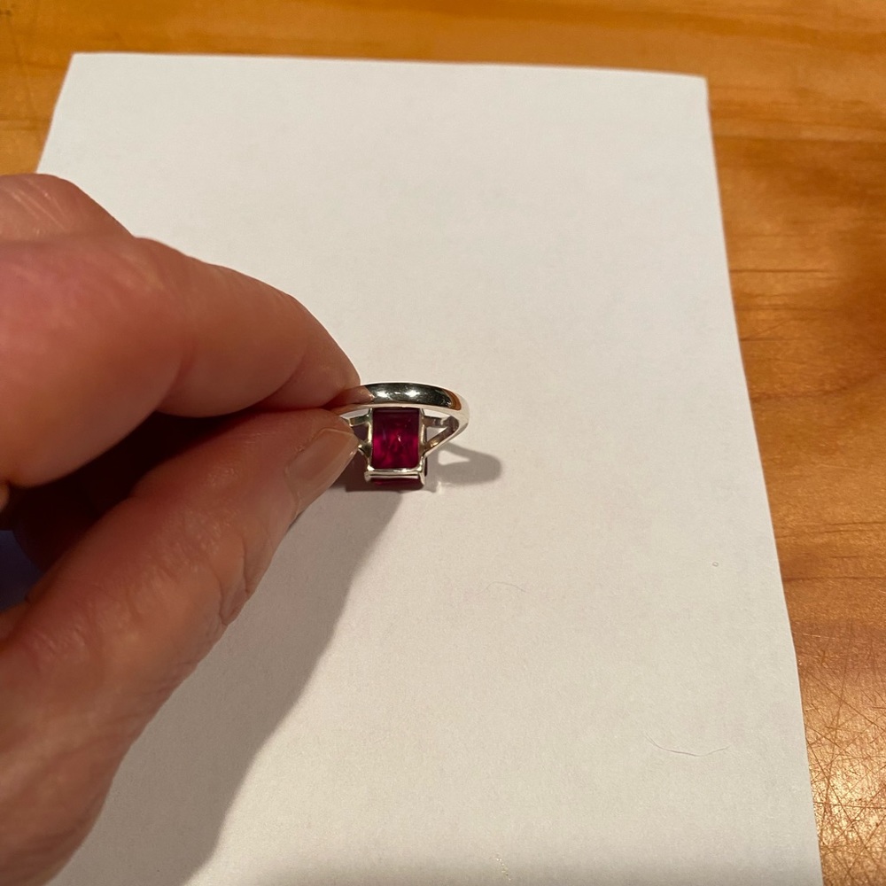 Vintage Sterling Silver Ruby Rectangle Ring - image 5